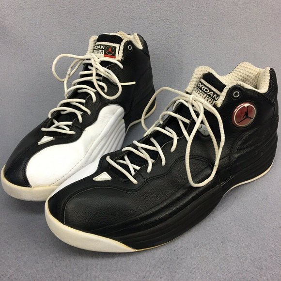 jordan team basketball shoes